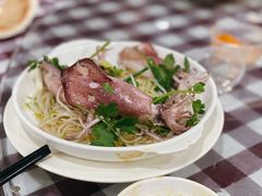 -陈记粤湛鸡饭店