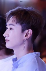 -HAIR HERE造型