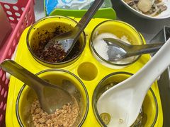 -榮泰米粉湯(Left Shop)