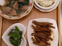 -汇慈安·高端自营月嫂(武汉月子尊享店)
