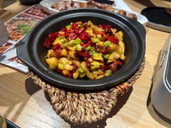 -川堂风·跷脚牛肉·乐山爆炒(宝山日月光店)