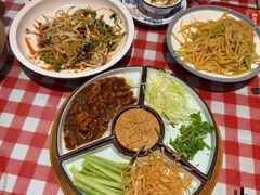 -老郑家东北春饼(龙悦居店)