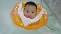 -嗨贝亲子游泳馆