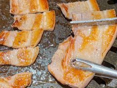 -青瓦餐厅·生鱼片·韩园烤肉(西塔店)