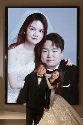 -乐派诗婚纱摄影