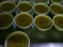 三鲜猪肉，肝肠猪肉，韭菜鸡蛋，的都一块钱一个特别好吃，粥也特别好喝，还有很多小菜，鸡蛋糕，鸡蛋闷子。-兴隆水煎包(学院路分店)