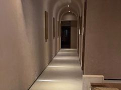 -灸春堂·艾灸·痛症·整脊连锁(之江银泰店)