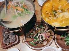-隔壁老王·家常云南菜(花巷店)