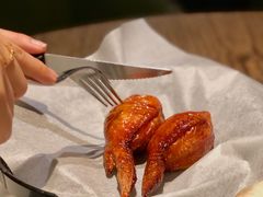 鲜虾胶酿脆皮鸡翅-港丽餐厅