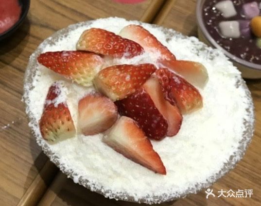 糖纸(绍兴银泰店)草莓纷纷雪图片 - 第1张