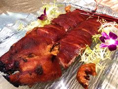 大红乳猪-海都六福酒家(世博广场店)