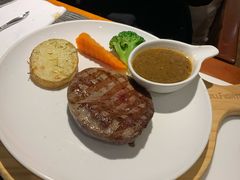 -斗牛士牛排餐厅(嘉里汇店)