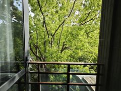 -上海怡沁园度假酒店