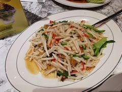 豆芽-关夫人餐厅(阳光广场店)