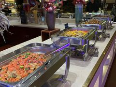 自助取餐区-昆明南亚风情园豪生大酒店-泰式国际海鲜自助餐厅