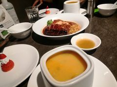 -汤城小厨•粤菜•靓汤(苏州街店)