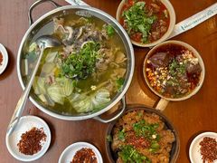 -谢老五跷脚牛肉·非遗传承店