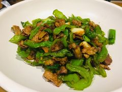 -老板很二(吉大店)