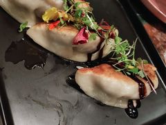 汤汁&鹅肝锅贴-La Maison 夜来香(进贤路店)