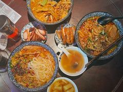 -粉家柳州螺蛳粉(杨宅路店)