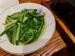 -霸气大叔干锅鸭头·龙虾烧烤·川菜·赛事直播(三里屯店)