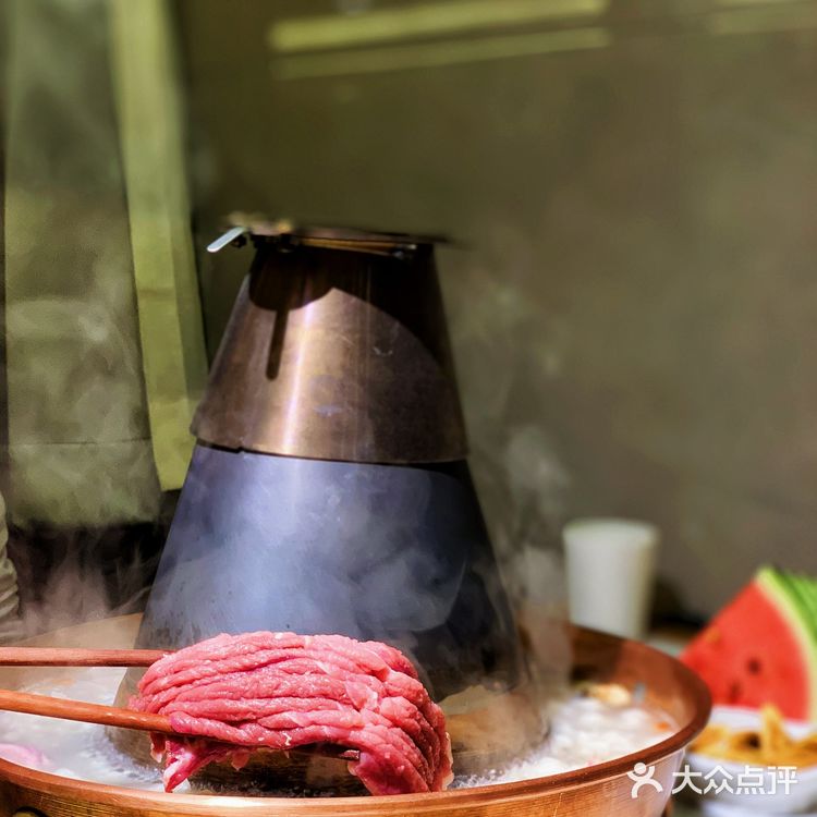 打卡超美味的铜锅涮肉!大口吃肉的幸福~