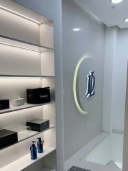 -DL HAIR SALON