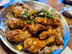 -BHC炸鸡(明洞总店)