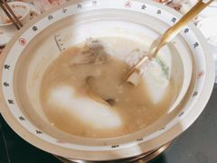 -小乌猪·金华筒骨煲(永盛购物广场店)