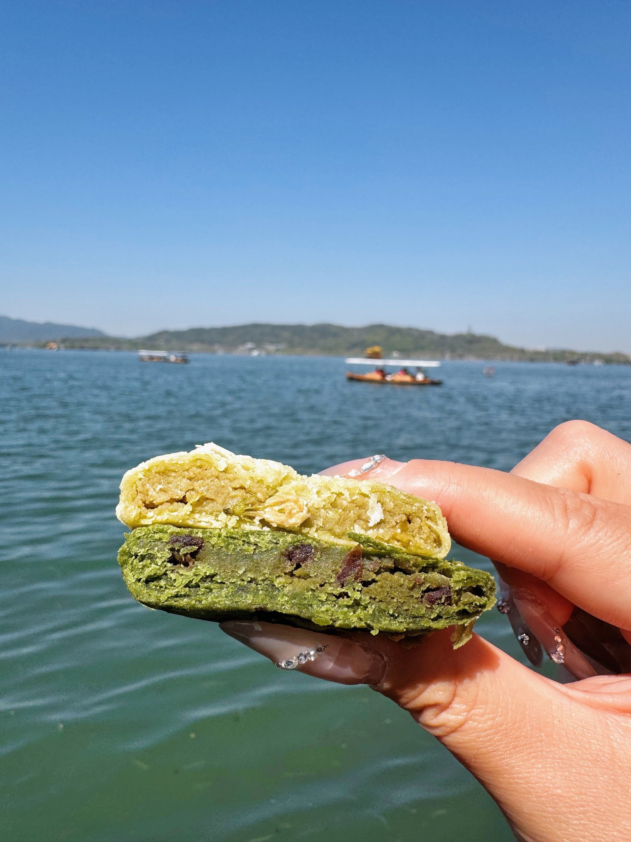 谁说杭州是美食荒漠!西湖畔的特色糕点绝了