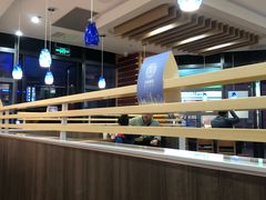 -The Habit Burger Grill 哈比特汉堡(世博店)