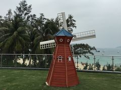 -亚龙湾中心广场