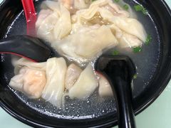 咸蛋黄云吞-食惠里小笼包面馆(越秀店)