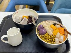 黑米芋泥厚乳-鲜芋仙(中环百联2店)