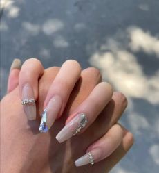-LILY NAILS美甲美睫