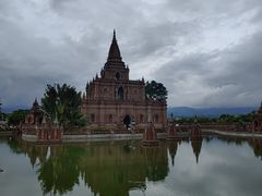 -一寨两国风景区