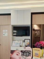 -倩极·精研痘敏肌管理
