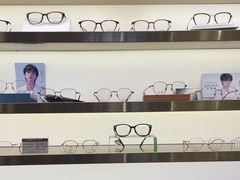 -视野联行眼镜蔡司·依视路官方授权店(顺城店)