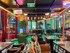 -Famous肥猫墨西哥音乐餐吧(五棵松华熙LIVE店)