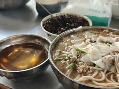-正宗杨记普洱酸醋米线(总店)