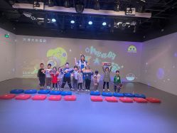 -小鸡哆哆故事屋·儿童乐园(嘉里城店)