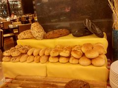 拿破仑千层酥-武汉武昌威斯汀酒店-知味自助餐厅