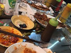 -马路牙子烧烤音乐酒馆(望京店)