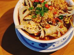 土冒黄喉-炉小二铜锅牛蛙•川湘菜(三里屯店)