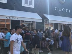 -伦敦比斯特购物村