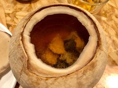 泰国椰皇炖乌鸡汤-陈鹏鹏潮汕菜(欢乐海岸 海边景观店)