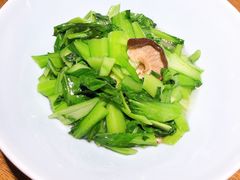 香菇青菜-杭百味·大众精选杭帮菜(西湖音乐喷泉店)