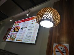 -黄阿姨锅贴大王(万航渡路店)