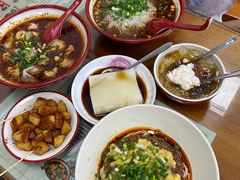 -杨大叔爱面子·四川小吃(岗头店)