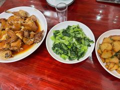 -芦茨金富饭庄·25年老字号·专做稻草鸡